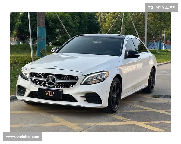 二手奔驰C260L实录：南阳现车主卖18万，年跑1千公里能省啥钱？